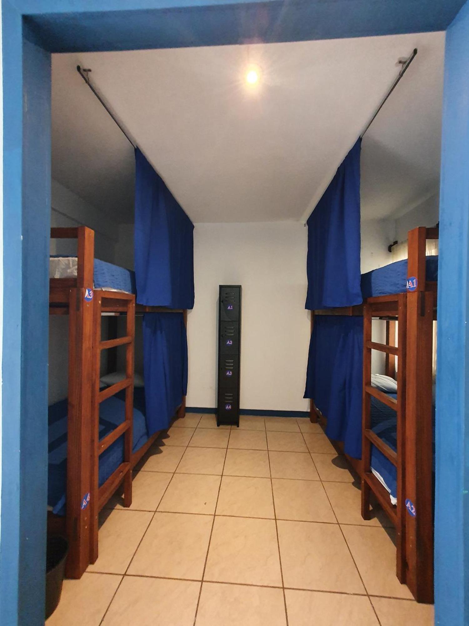 Hostal Corazon De San Pedro Сан Педро Ла Лагуна Екстериор снимка