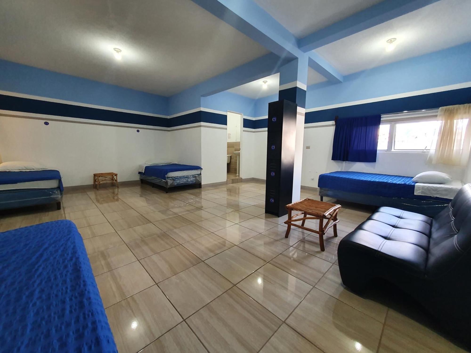 Hostal Corazon De San Pedro Сан Педро Ла Лагуна Екстериор снимка